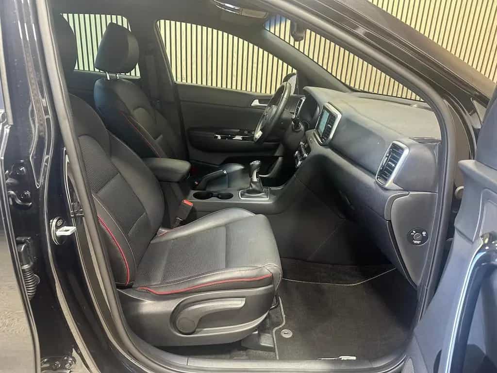 Kia Sportage 1.6 T-GDI GT-LINE LED|Navi|AHK|Leder|4x 04/2019-photo-9