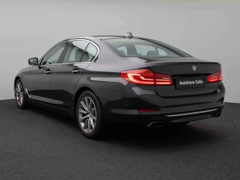 BMW 540 i Luxury Line HUD ACC LED Kamera 360° 06/2017-photo-8