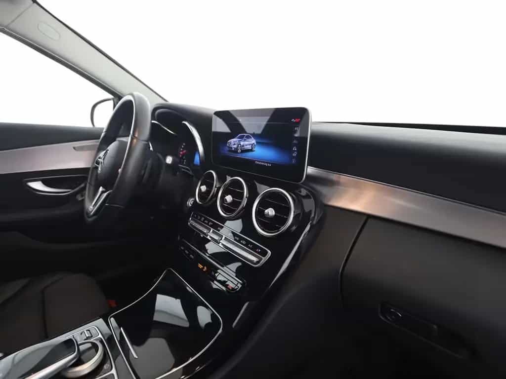 Mercedes-Benz C 180 Avantgarde LED Kamera Navi Metallic 11/2018-photo-19
