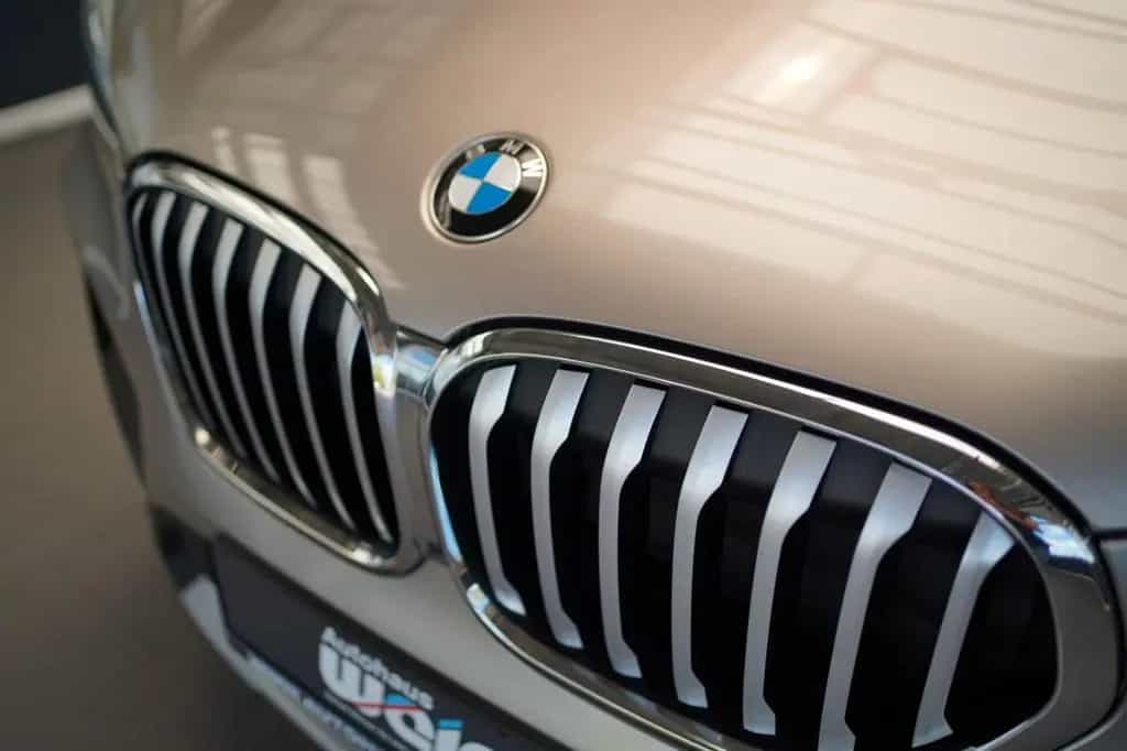 BMW X1 xDrive18d xLine +AHK+LED+Parkassist+Navigatio 04/2021-photo-14