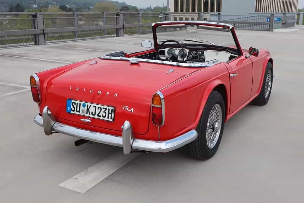 Triumph TR4 07/1962-photo-5