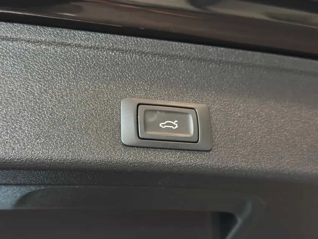 Audi A4 35 TDI S tronic S-line Avant 2.HA/NAV/S-HEFT 05/2021-photo-22