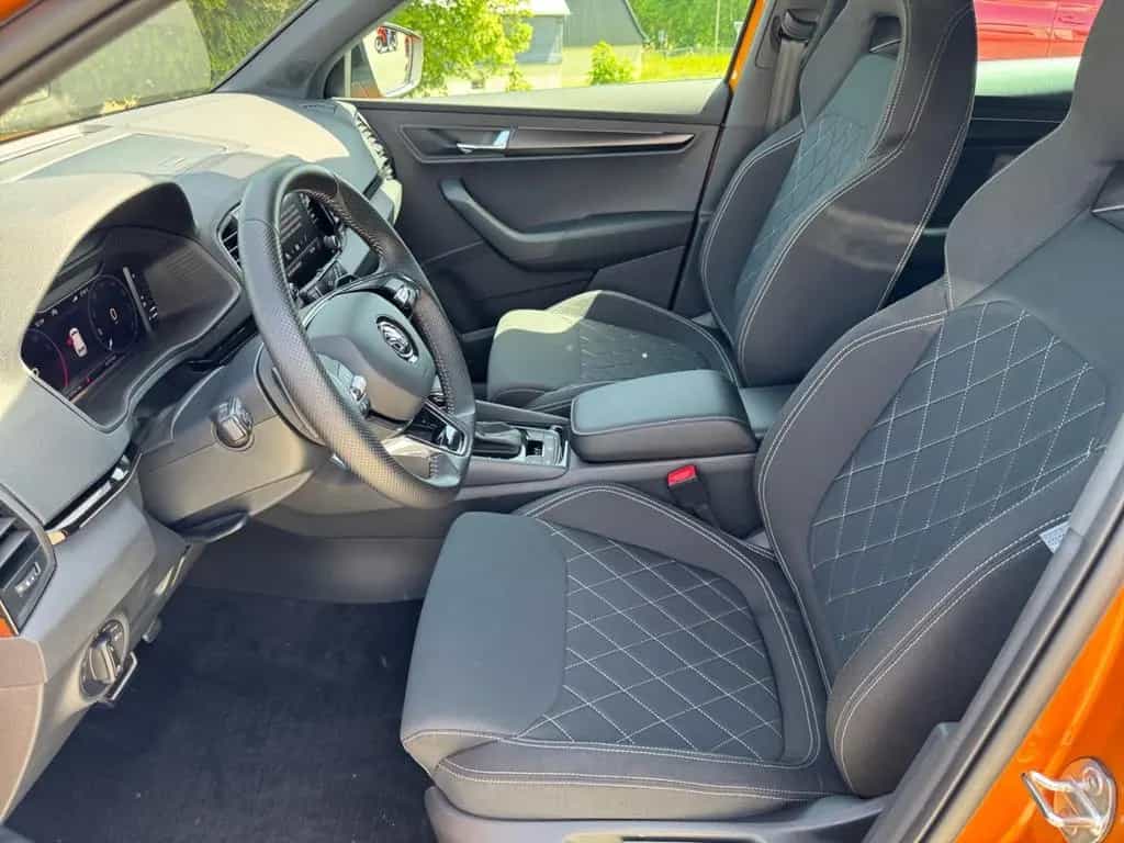 Skoda Karoq Sportline 1,5l TSI 110kW 7-Gang-DSG elektr 10/2022-photo-8