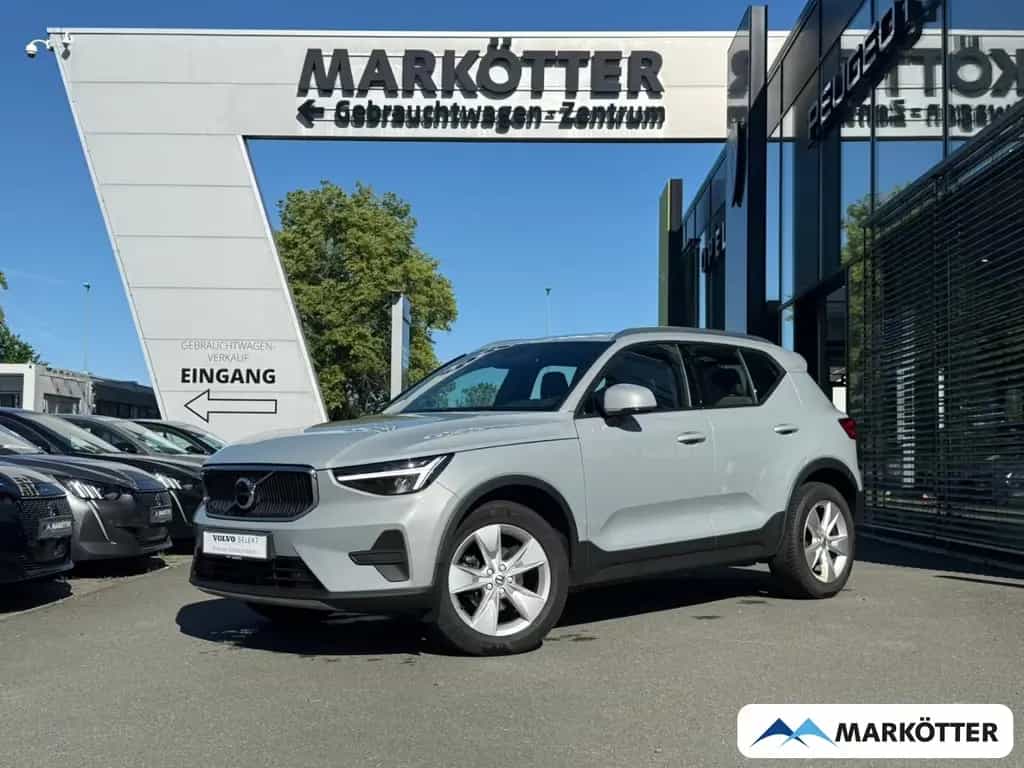 Volvo XC40 T2 Core APPLE/CAM/NAVI/SHZ/LHZ/TEMPO 11/2023-photo-0