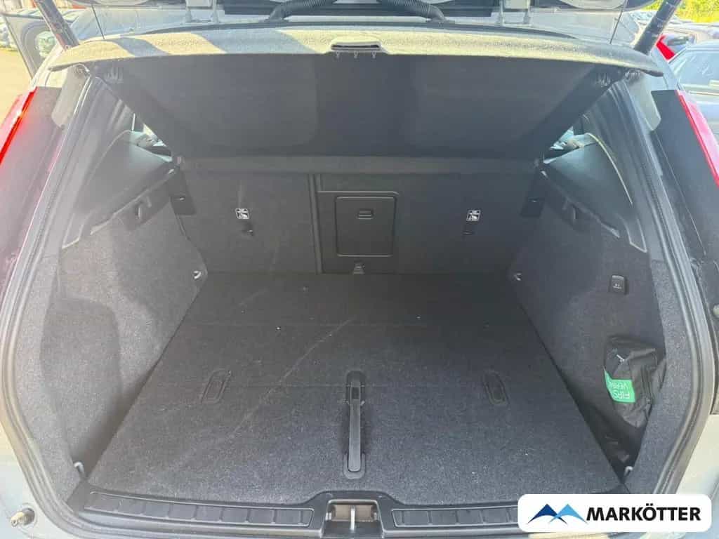 Volvo XC40 T2 Core APPLE/CAM/NAVI/SHZ/LHZ/TEMPO 11/2023-photo-6