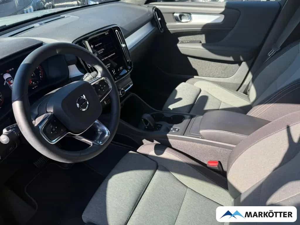 Volvo XC40 T2 Core APPLE/CAM/NAVI/SHZ/LHZ/TEMPO 11/2023-photo-8
