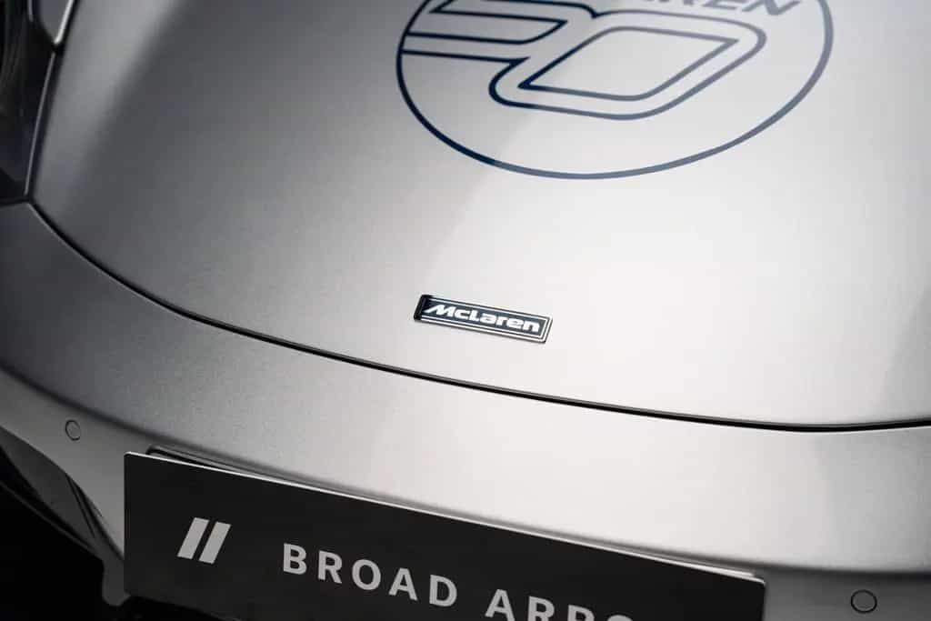 McLaren MP4-12C Edition 50 01/2013-photo-10