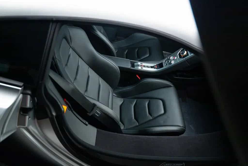 McLaren MP4-12C Edition 50 01/2013-photo-18