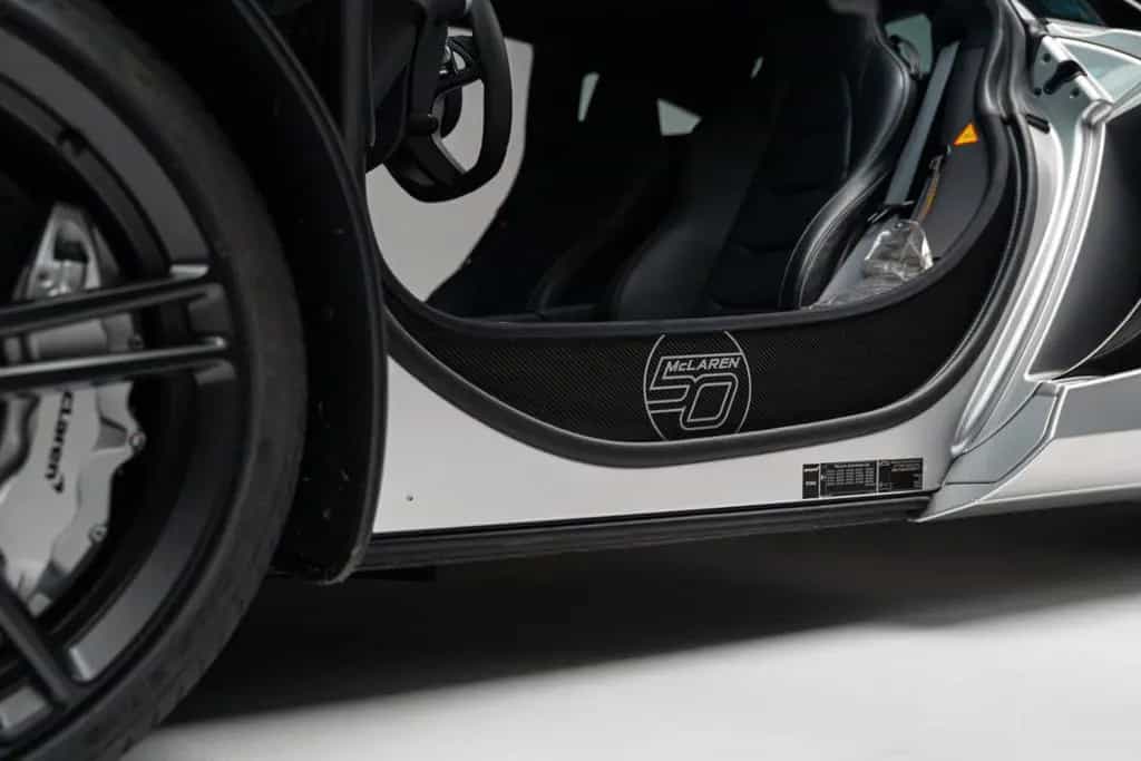 McLaren MP4-12C Edition 50 01/2013-photo-20