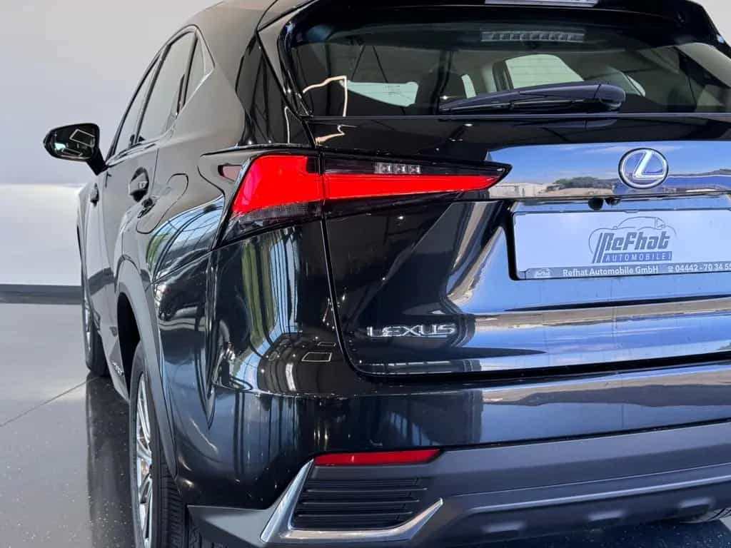 Lexus NX 300 h Amazing Edition*LED*SHZ*PDC* 07/2020-photo-12