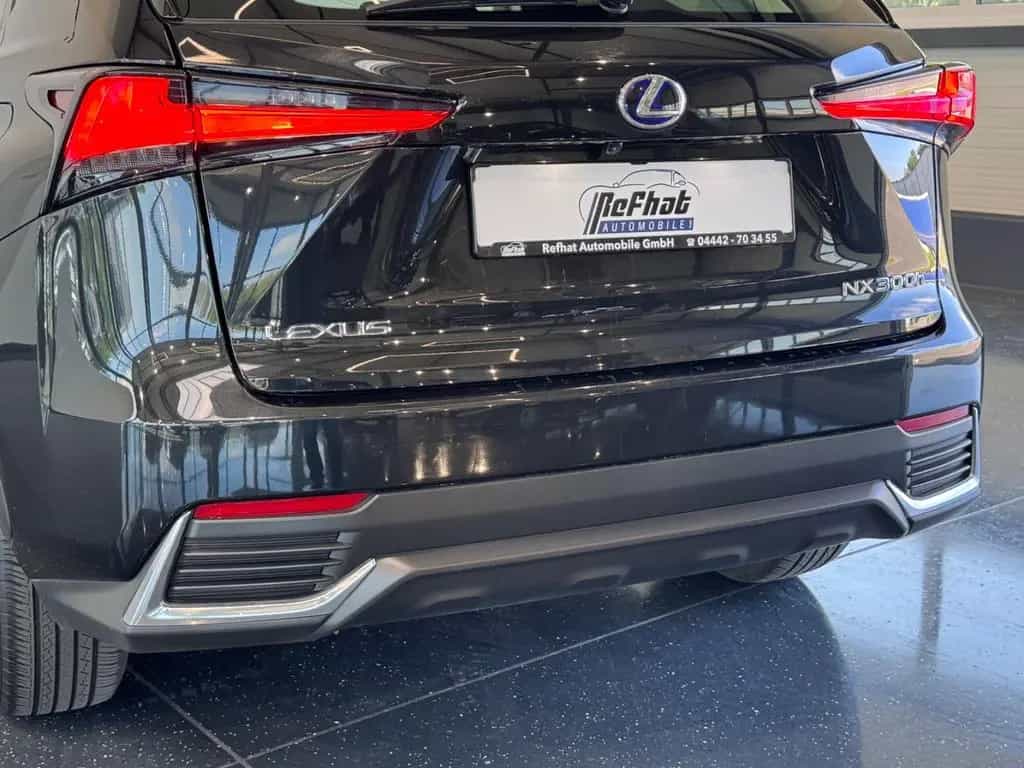 Lexus NX 300 h Amazing Edition*LED*SHZ*PDC* 07/2020-photo-13