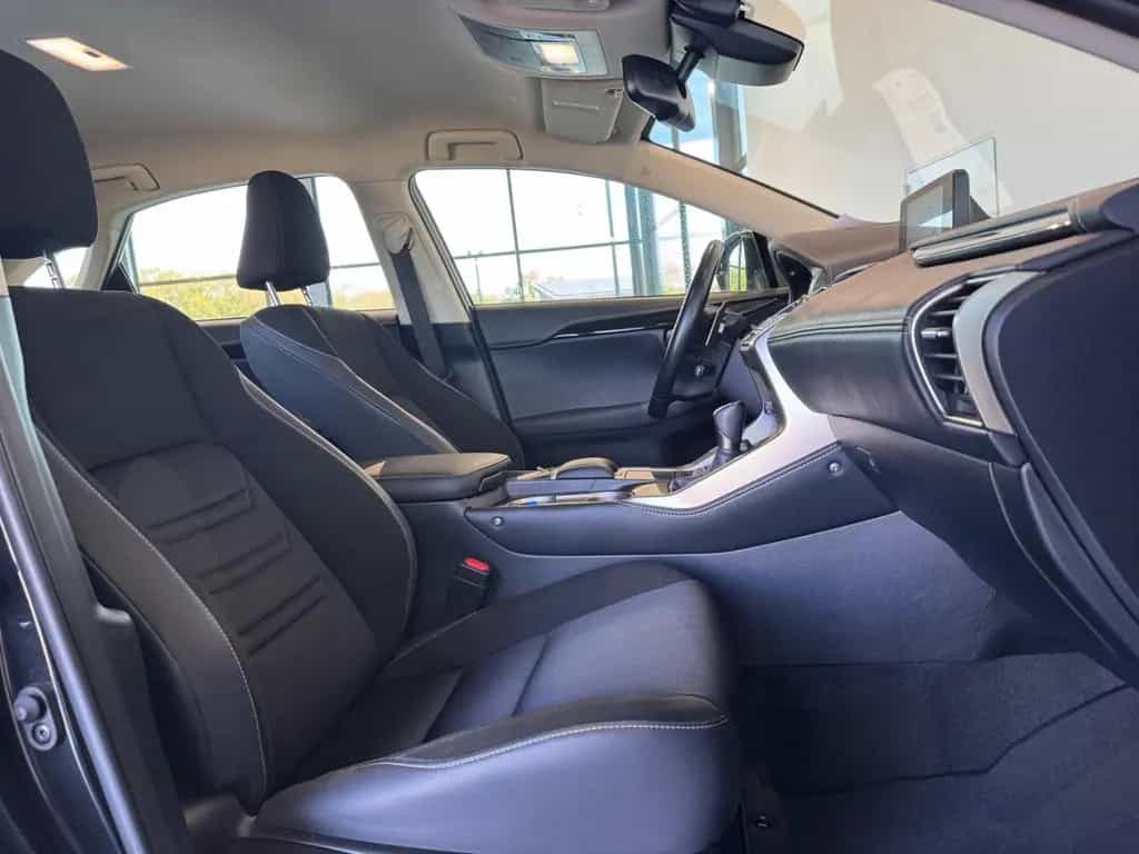 Lexus NX 300 h Amazing Edition*LED*SHZ*PDC* 07/2020-photo-21