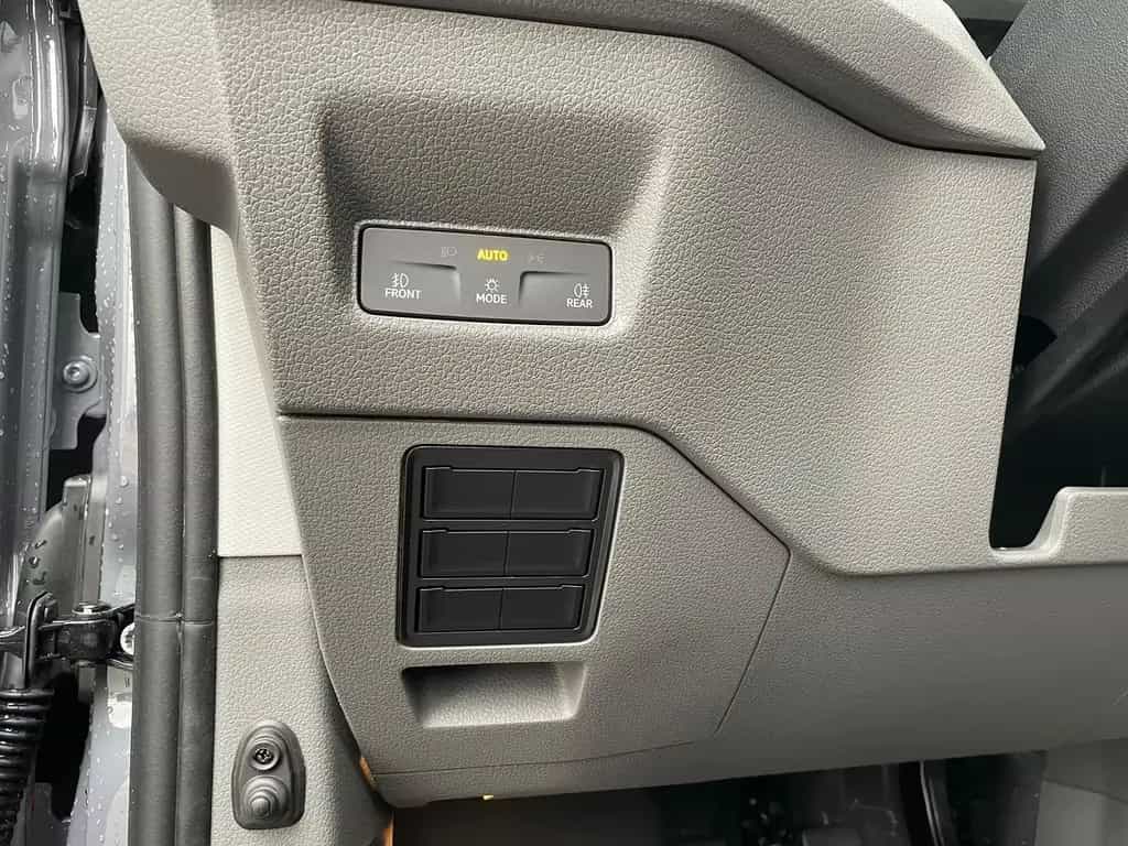 MAN TGE 3.200 L3H2 MIXTO 4x4 Individual S ACC STHZ 05/2026-photo-32