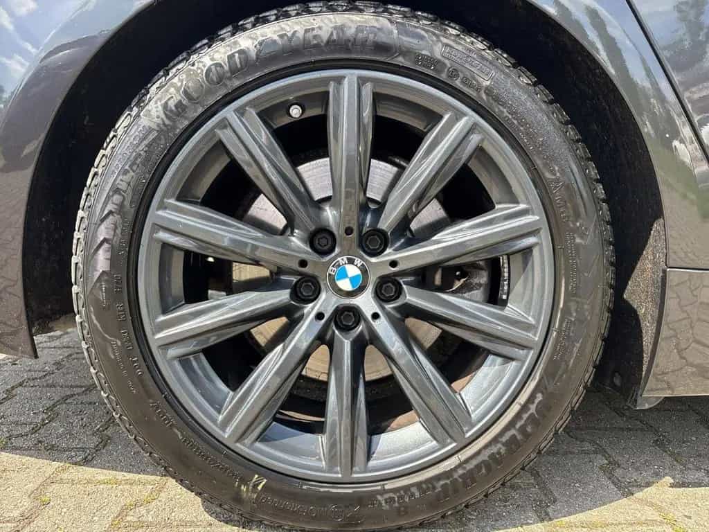 BMW 520 Luxury Line d Touring Park-Assistent Luftfed 02/2021-photo-14