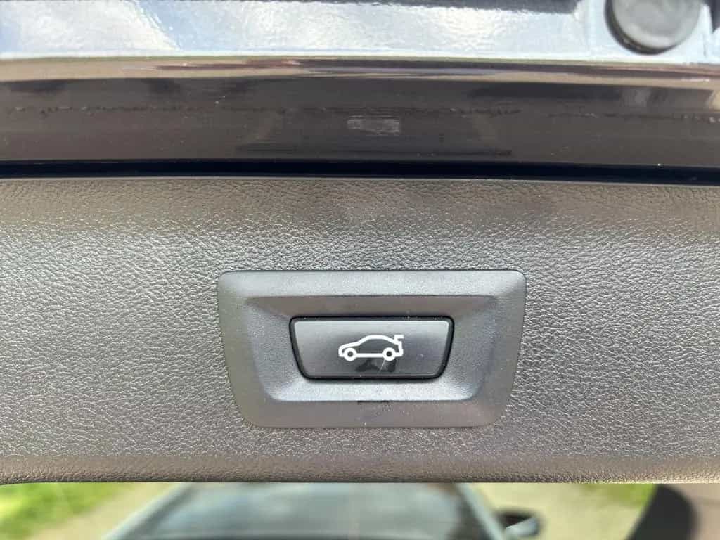 BMW 520 Luxury Line d Touring Park-Assistent Luftfed 02/2021-photo-17