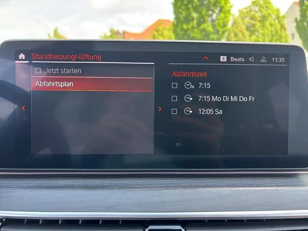 BMW 520 Luxury Line d Touring Park-Assistent Luftfed 02/2021-photo-28