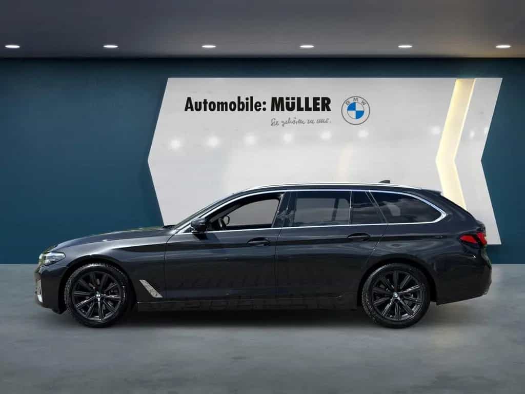 BMW 520 Luxury Line d Touring Park-Assistent Luftfed 02/2021-photo-5