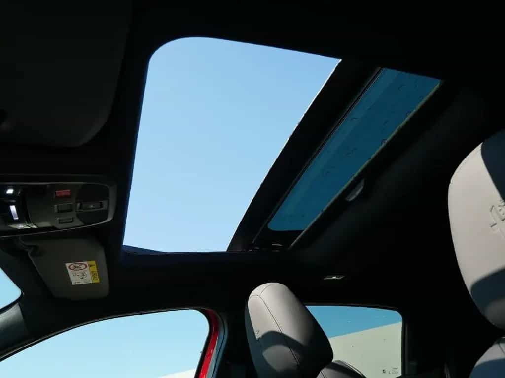 Alfa Romeo Junior IBRIDA SPECIALE 1.2 VGT 145PS DCT6 SCHIEB 12/2025-photo-11