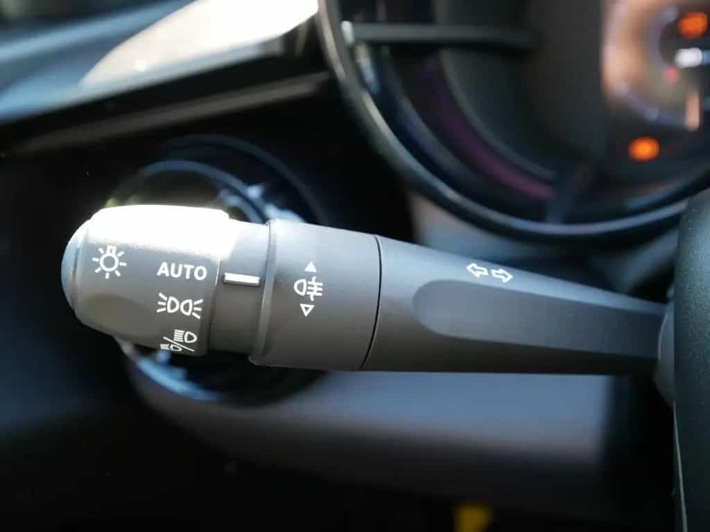 Alfa Romeo Junior IBRIDA SPECIALE 1.2 VGT 145PS DCT6 SCHIEB 12/2025-photo-25