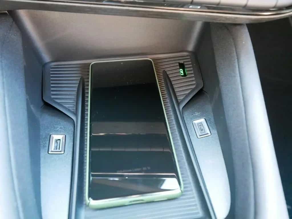 Alfa Romeo Junior IBRIDA SPECIALE 1.2 VGT 145PS DCT6 SCHIEB 12/2025-photo-32