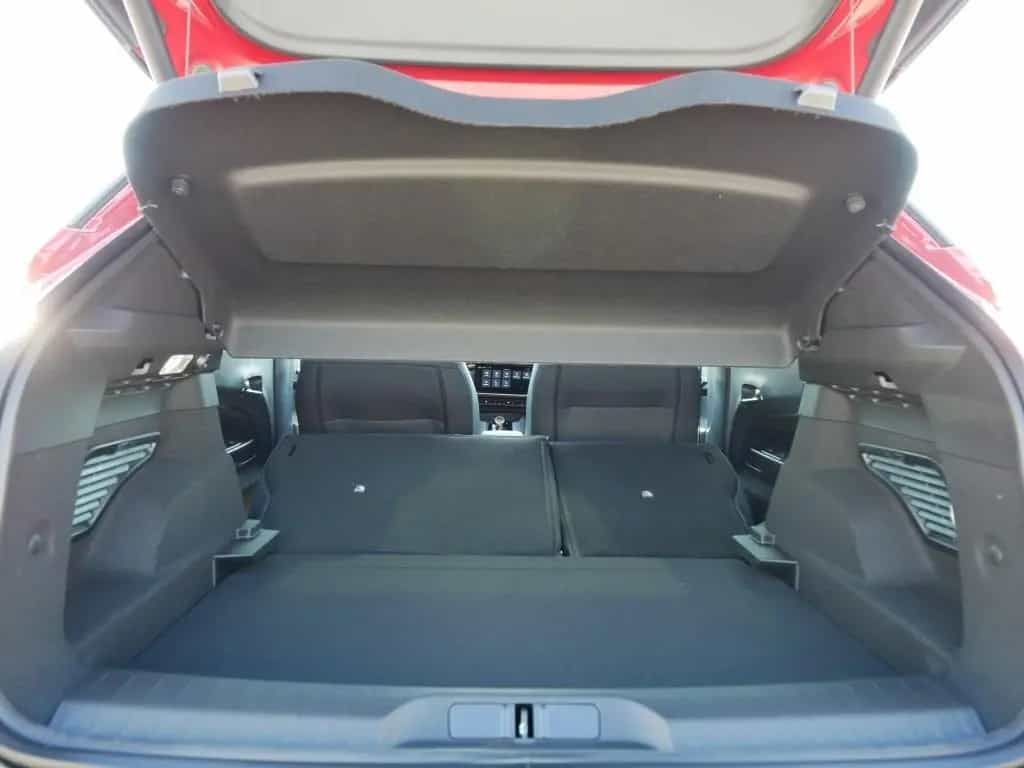 Alfa Romeo Junior IBRIDA SPECIALE 1.2 VGT 145PS DCT6 SCHIEB 12/2025-photo-40