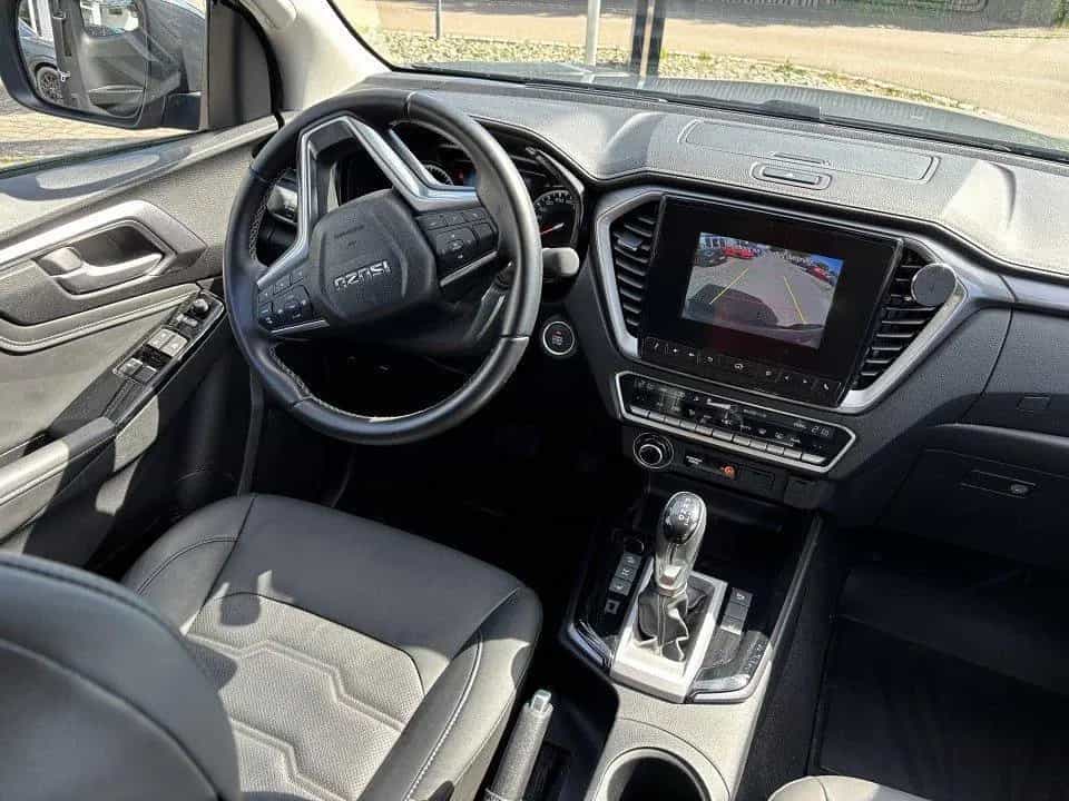 Isuzu D-Max Space Cab 4x4 LSE AHK beltop 02/2024-photo-13