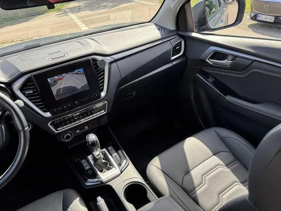 Isuzu D-Max Space Cab 4x4 LSE AHK beltop 02/2024-photo-14