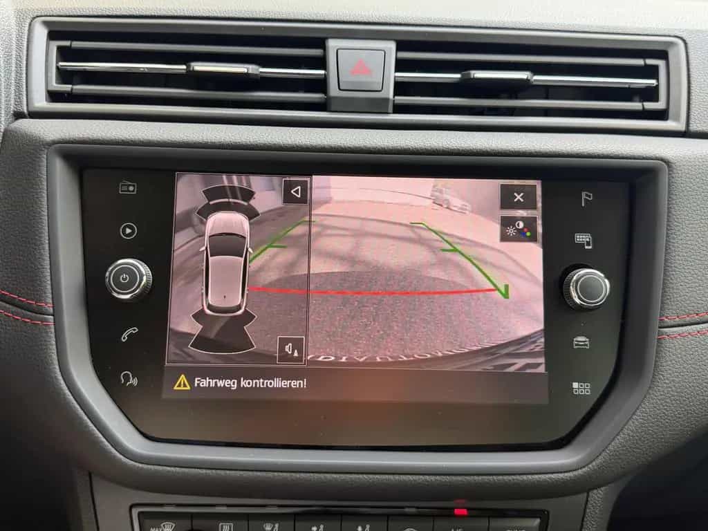 Seat Ibiza FR LED ACC Rü-Kamera Sportsitze Beats Navi 06/2019-photo-17