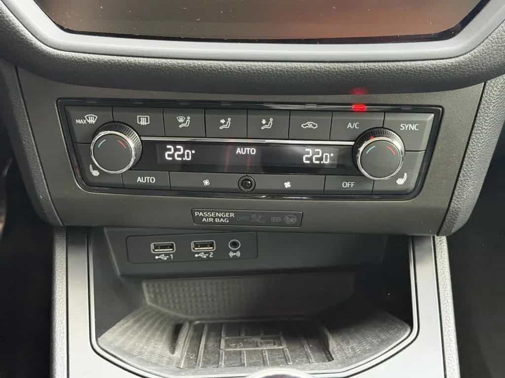 Seat Ibiza FR LED ACC Rü-Kamera Sportsitze Beats Navi 06/2019-photo-18
