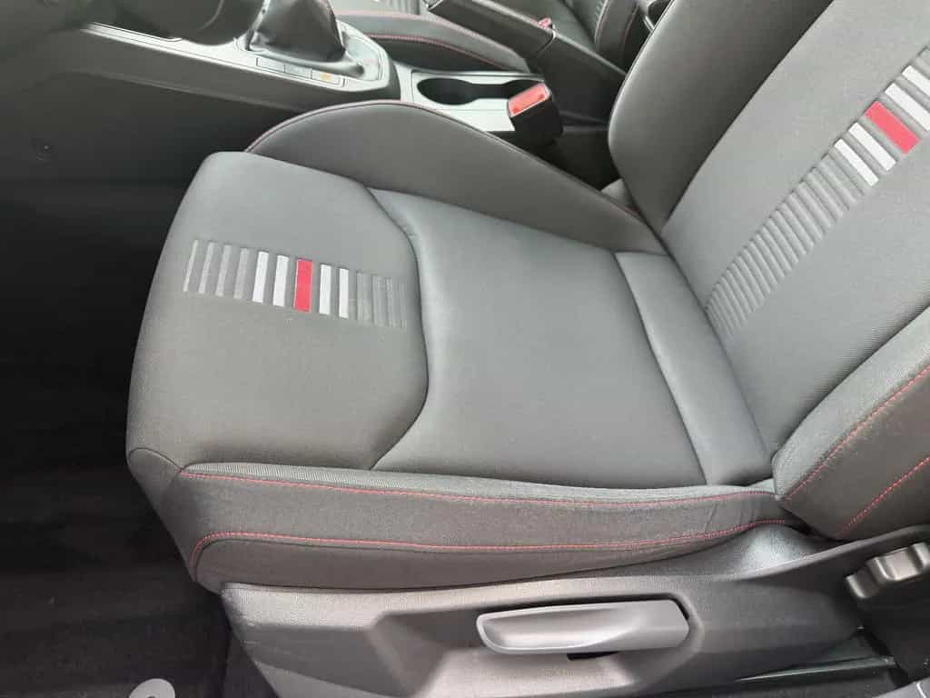 Seat Ibiza FR LED ACC Rü-Kamera Sportsitze Beats Navi 06/2019-photo-30
