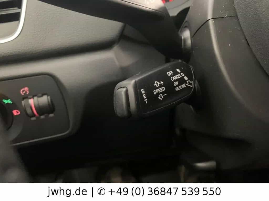 Audi Q3 Sport Navi+ Xenon Kamera ALUS Sitzheiz Tempo 04/2018-photo-9