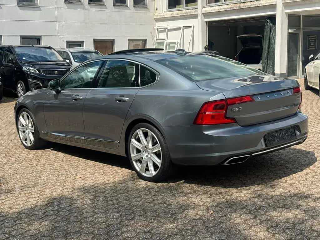 Volvo S90 Lim. Inscription D5 AWD 09/2016-photo-2