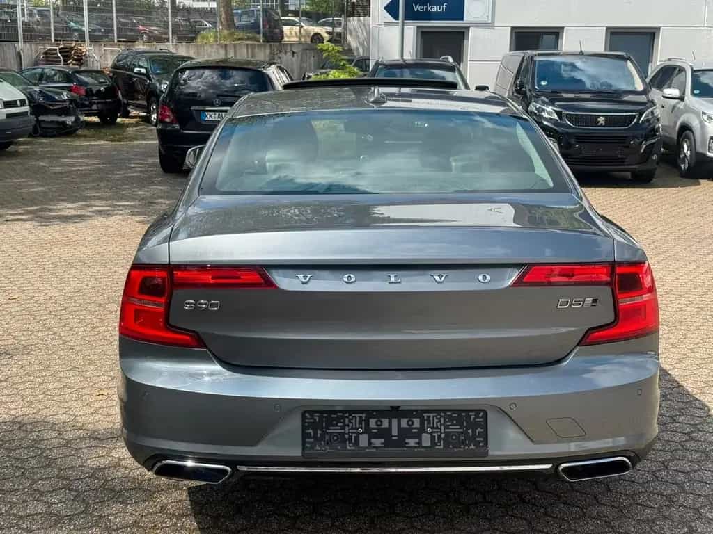 Volvo S90 Lim. Inscription D5 AWD 09/2016-photo-3