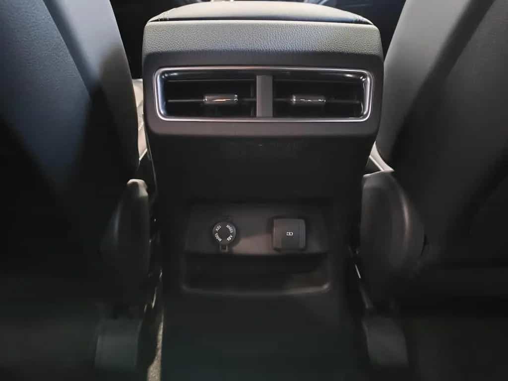 Ssangyong REXTON 2.2 D Sapphire 4WD AT Elegance Leder|360° 05/2025-photo-18