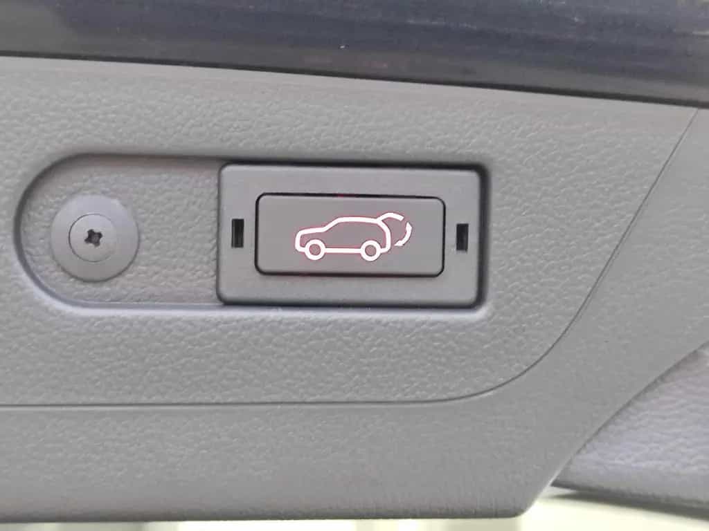 Ssangyong REXTON 2.2 D Sapphire 4WD AT Elegance Leder|360° 05/2025-photo-29