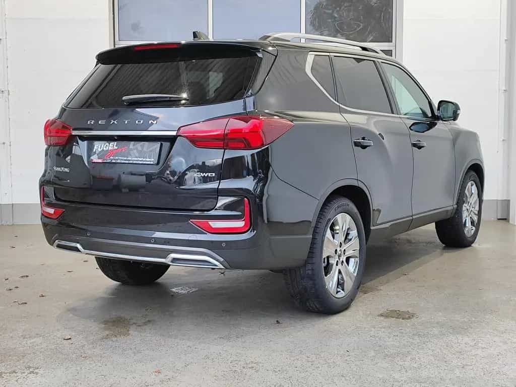 Ssangyong REXTON 2.2 D Sapphire 4WD AT Elegance Leder|360° 05/2025-photo-3