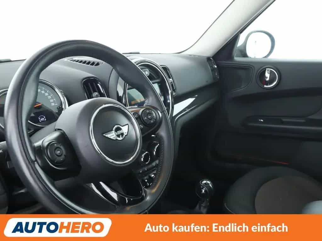 MINI Cooper Countryman Countryman Cooper ALL4 *NAVI*LED*LIMIT*PDC*SHZ* 11/2017-photo-9