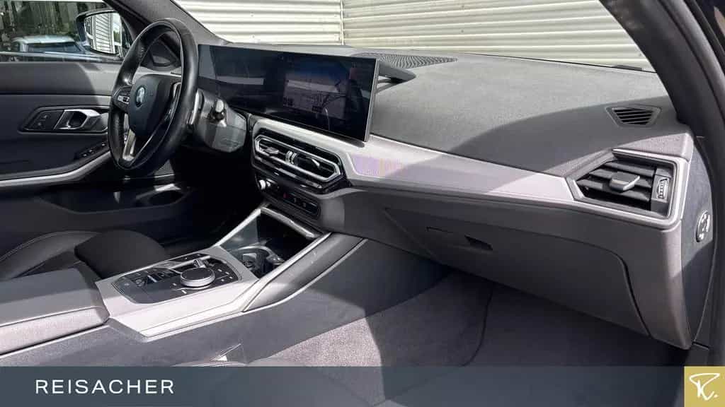 BMW 320 d A Touring,PANO,AHK,DAB,LCProf,HUD, 02/2023-photo-13