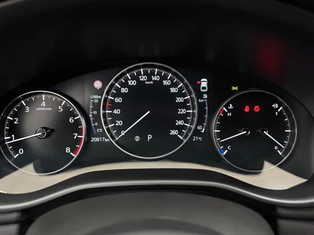 Mazda 3 140ps Aut. Centre-line/ACC/KeyLess/NAV/HUD/aWR 02/2025-photo-30