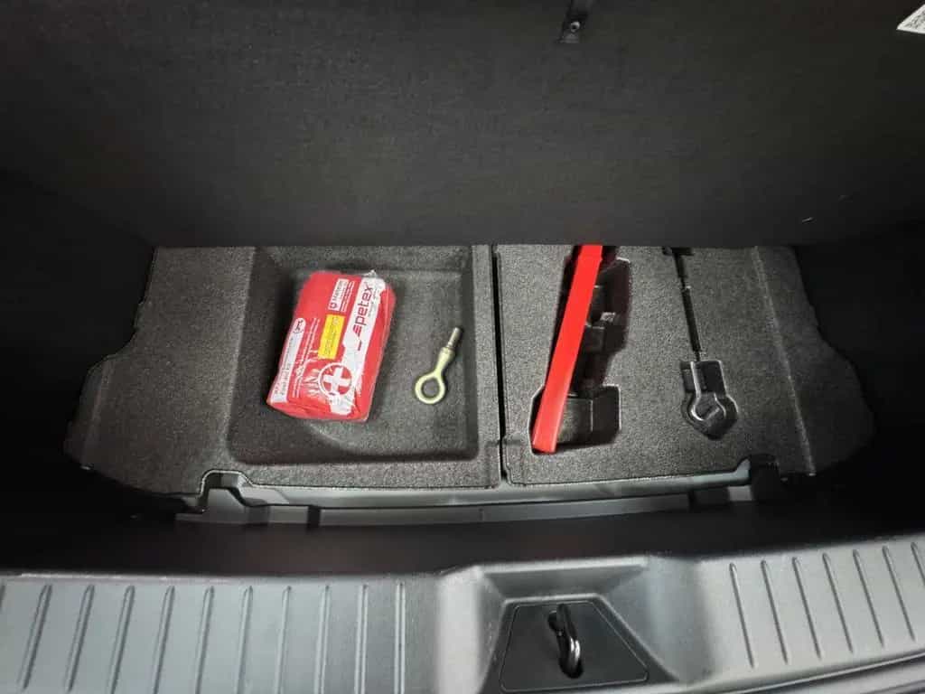 Mazda 3 140ps Aut. Centre-line/ACC/KeyLess/NAV/HUD/aWR 02/2025-photo-49