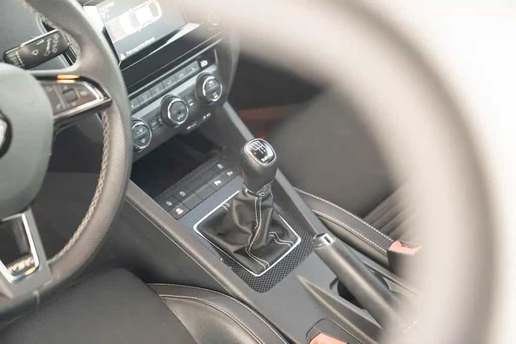Skoda Octavia RS 2.0 TSI *BI-XENON*NAVI*SHZ*PDC*AHK* 10/2013-photo-16