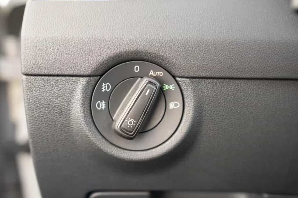 Skoda Octavia RS 2.0 TSI *BI-XENON*NAVI*SHZ*PDC*AHK* 10/2013-photo-28