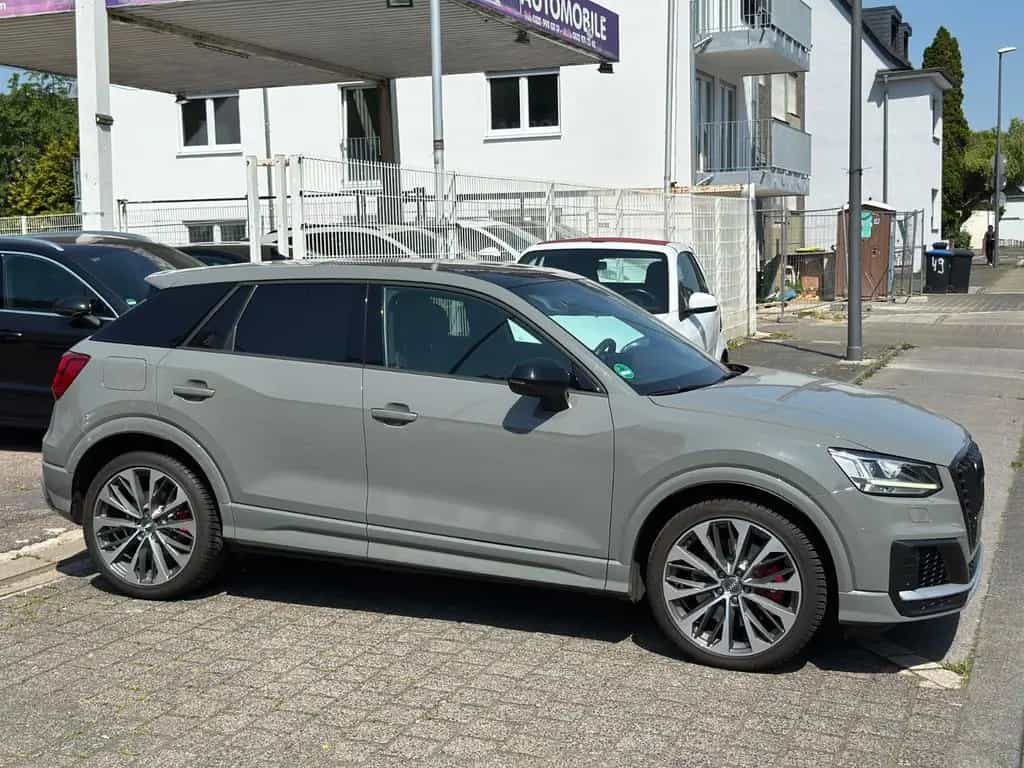 Audi SQ2 2.0 TFSI quattro PANORAMA AUTOMATIK 08/2019-photo-2