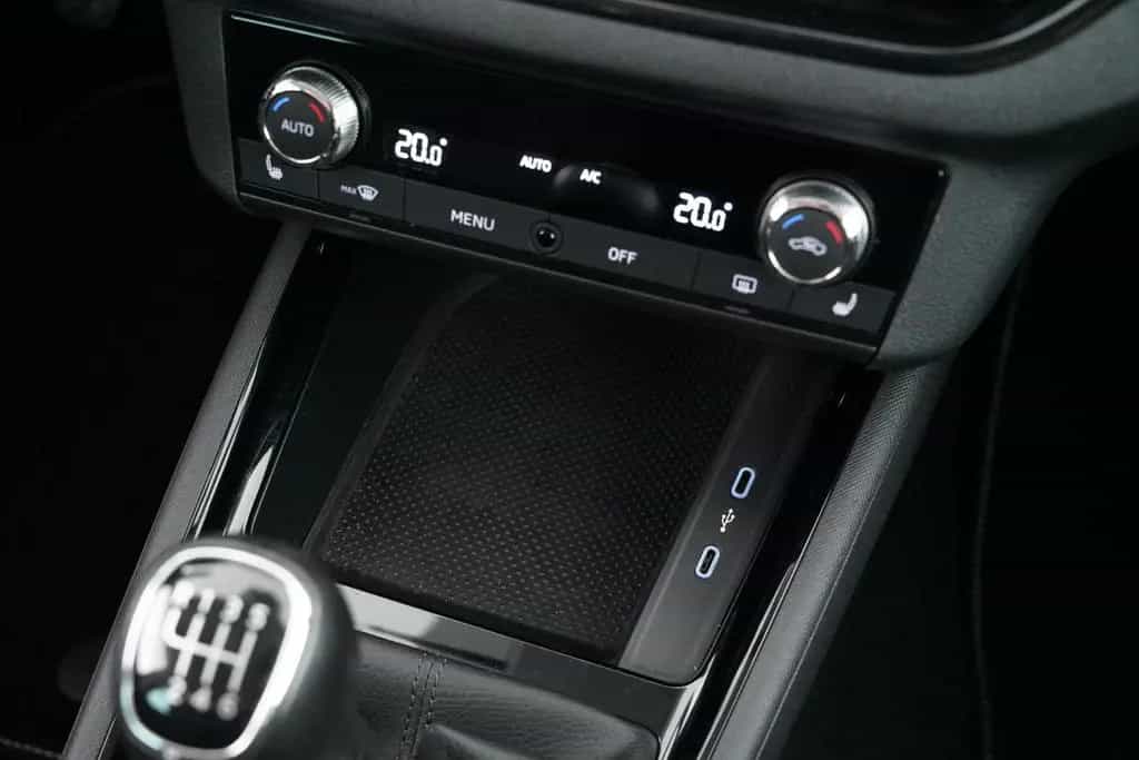 Skoda Scala AMBITION 1.5TSI PREMIUM-LED+SITZHEIZUNGuvm 01/2020-photo-23