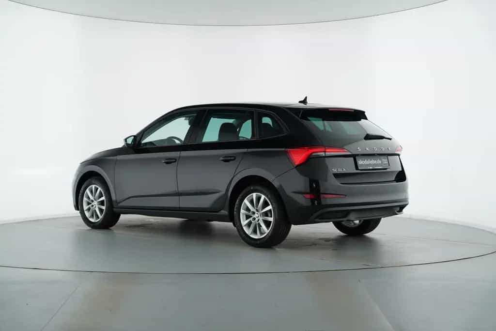 Skoda Scala AMBITION 1.5TSI PREMIUM-LED+SITZHEIZUNGuvm 01/2020-photo-7