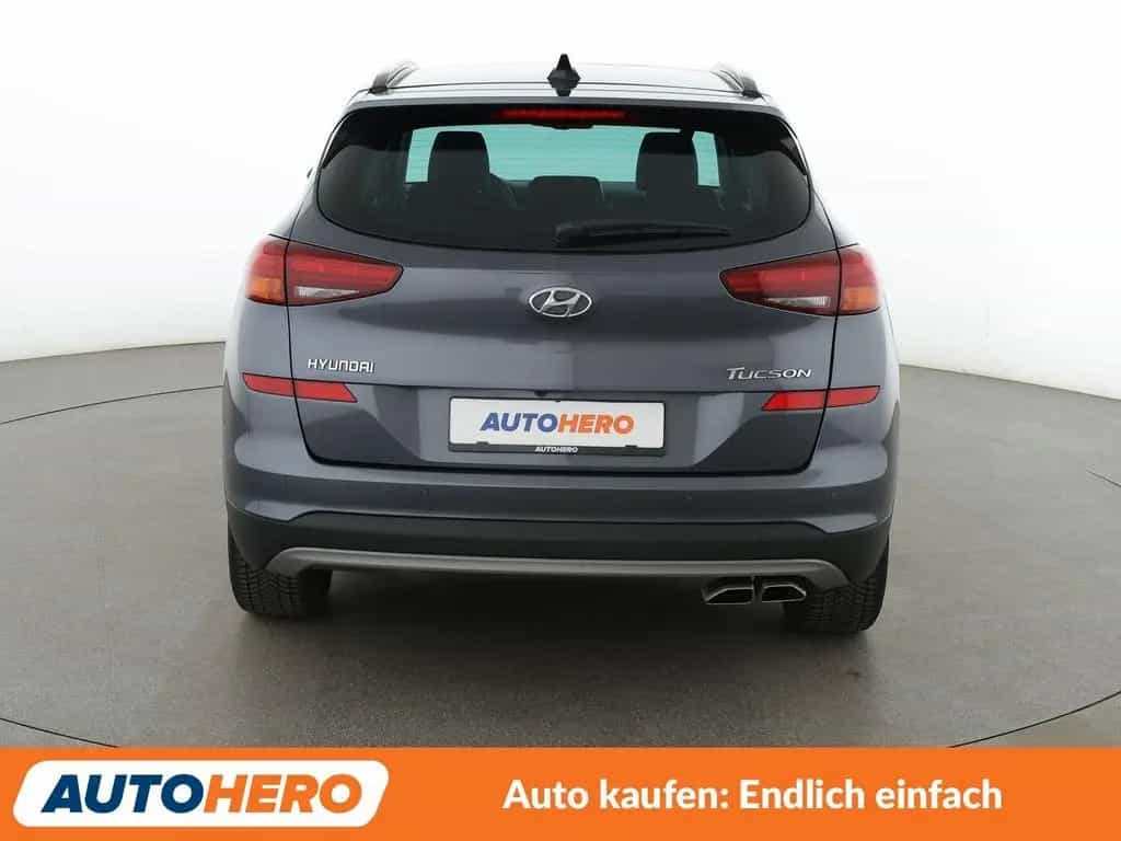 Hyundai TUCSON 1.6 TGDI Premium 2WD Aut*NAVI*LED*ACC*CAM 05/2020-photo-4