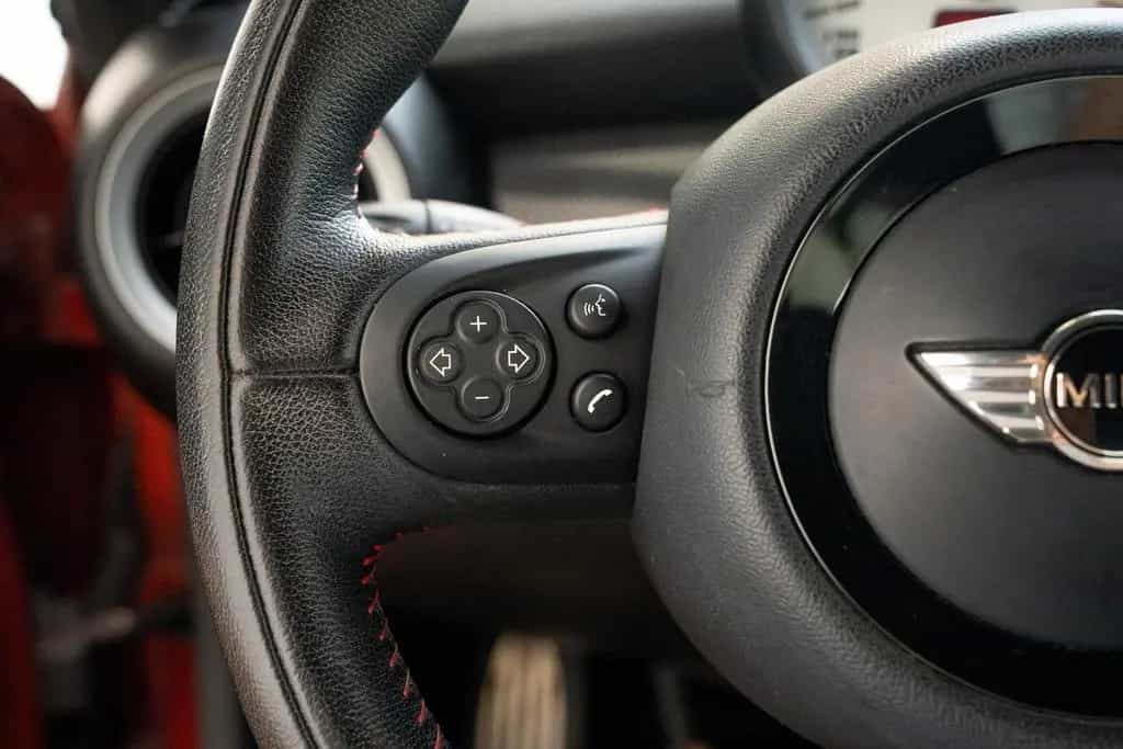 MINI Cooper S Coupe 1.6*JCW*BI-XENON*NAVI*LEDER*SHZ* 06/2013-photo-15