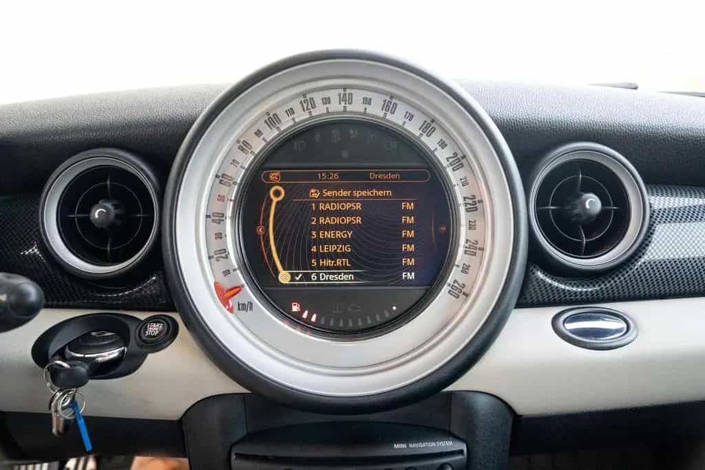MINI Cooper S Coupe 1.6*JCW*BI-XENON*NAVI*LEDER*SHZ* 06/2013-photo-20