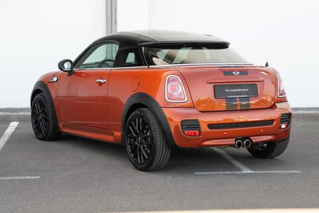 MINI Cooper S Coupe 1.6*JCW*BI-XENON*NAVI*LEDER*SHZ* 06/2013-photo-8