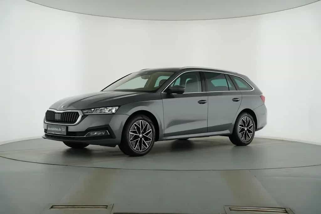 Skoda Octavia C. STYLE 2.0TSI DSG 4X4 HEAD-UP+COLUMBUS 02/2024-photo-1